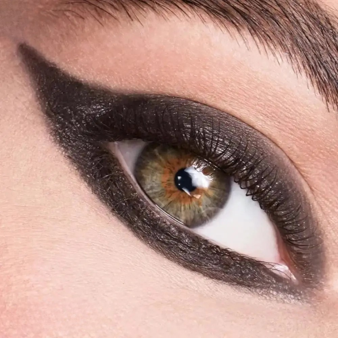 🖤 LÁPIS KAJAL À PROVA D’ÁGUA – ULTRA PIGMENTADO E DE LONGA DURAÇÃO